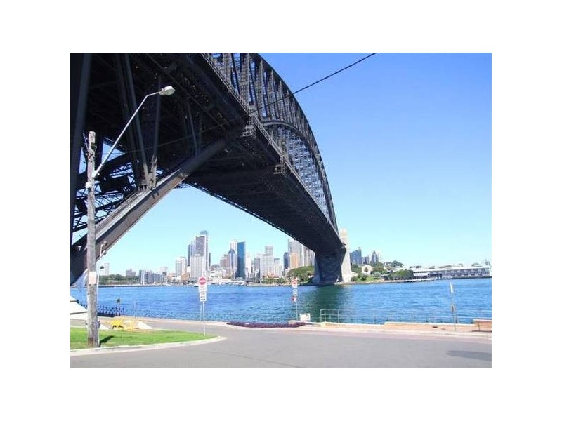Glen Street, Milsons Point NSW 2061