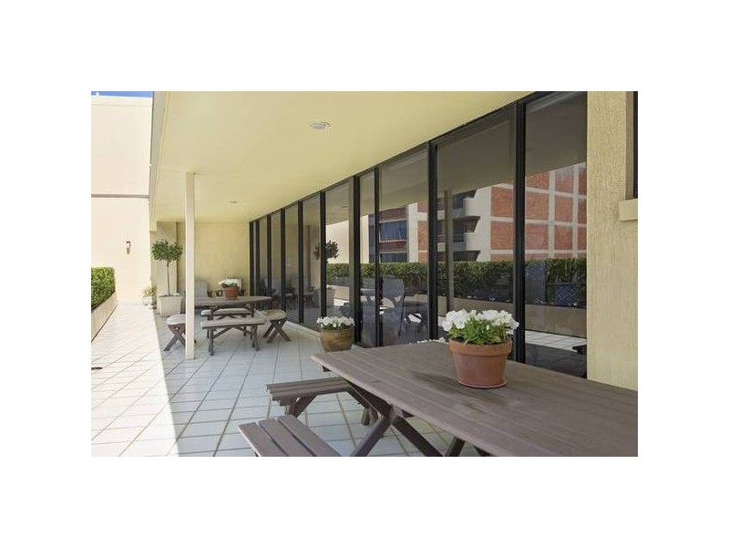 8/10-18 Cliff Street, Milsons Point NSW 2061