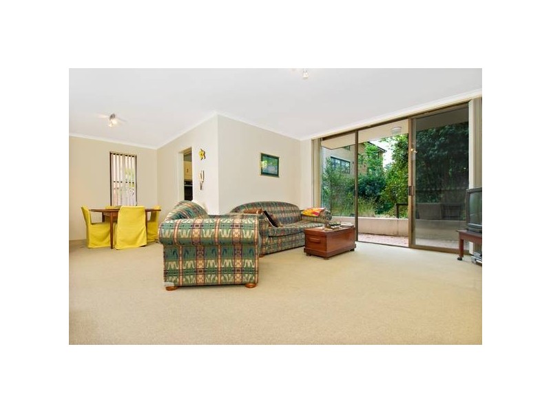 2/2 Rodborough Avenue, Crows Nest NSW 2065