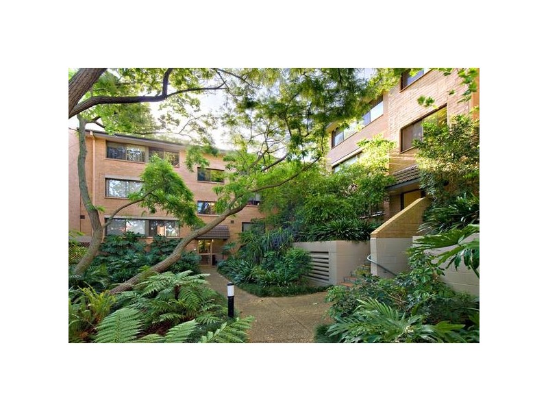 2/2 Rodborough Avenue, Crows Nest NSW 2065