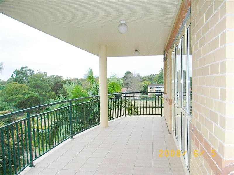 C/161 Burns Bay Road, Lane Cove NSW 2066