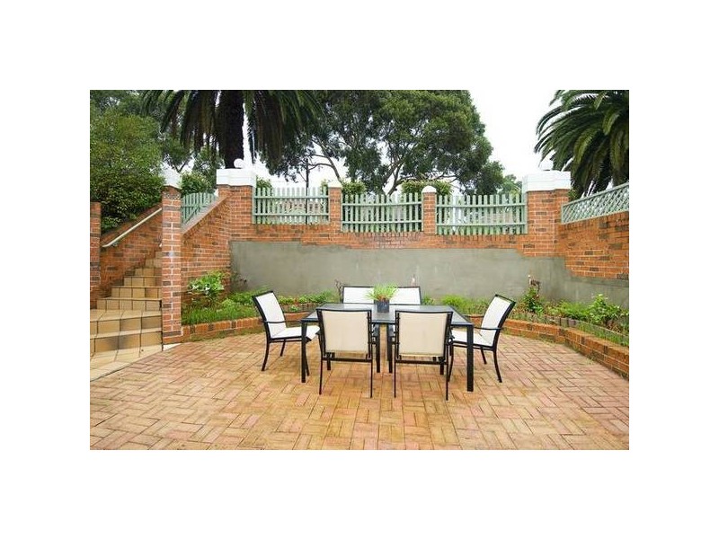 2/65 Finlayson Street, Lane Cove NSW 2066