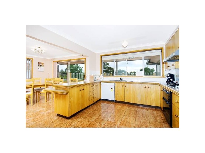 62 Cook
Street, Forestville NSW 2087