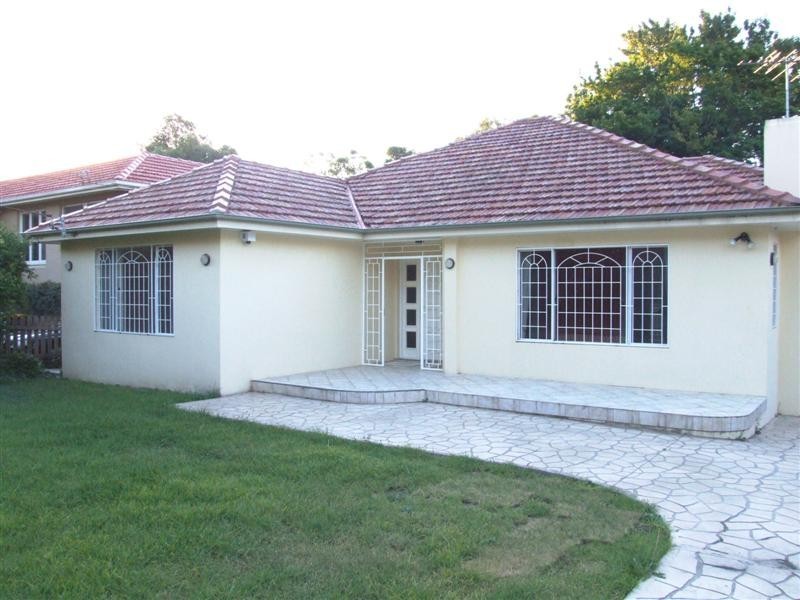 25 Rosebridge Avenue, Castle Cove NSW 2069