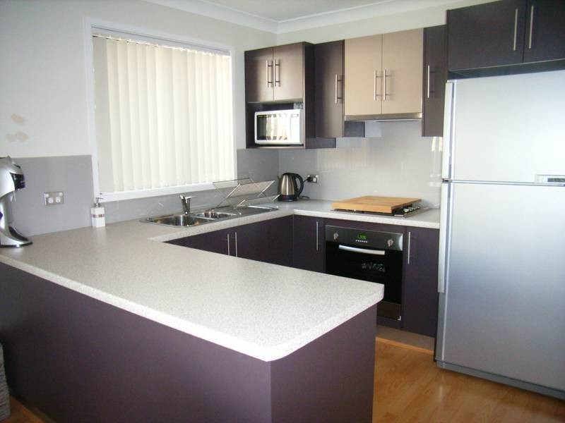 10B WESTCOTT PL, Oakhurst NSW 2761