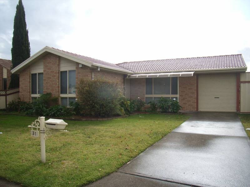 31 Climus St, Hassall Grove NSW 2761