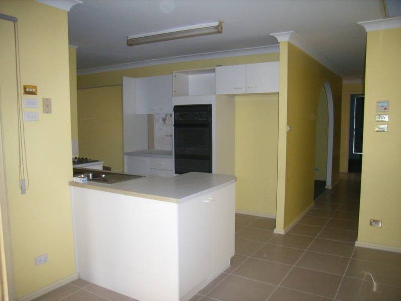 31 Climus St, Hassall Grove NSW 2761