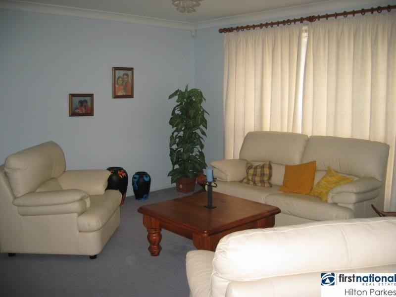 23 Appletree Grove, Oakhurst NSW 2761