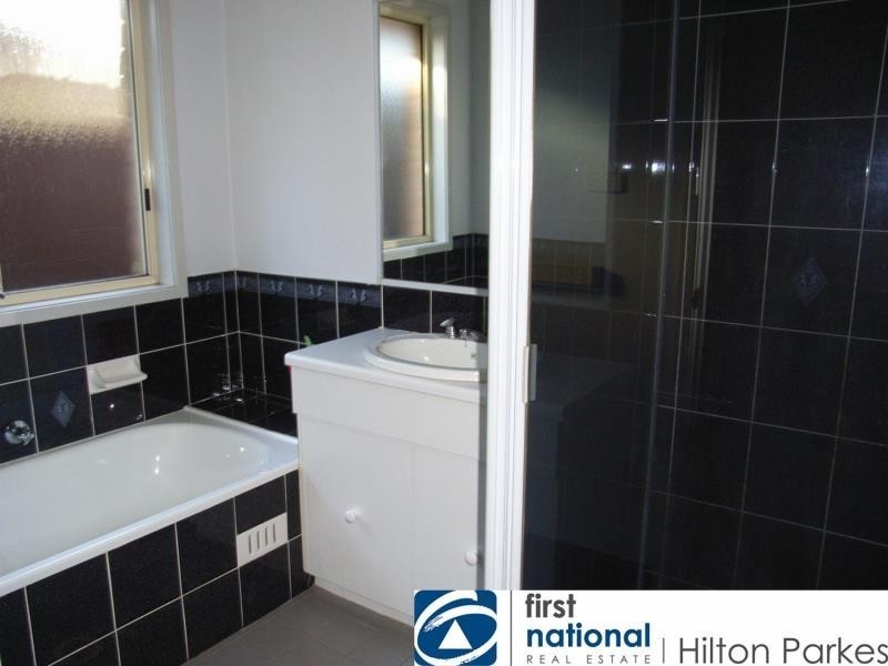 11 Osmond Court, Hassall Grove NSW 2761