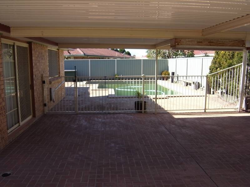 16 Sally Place, Glendenning NSW 2761