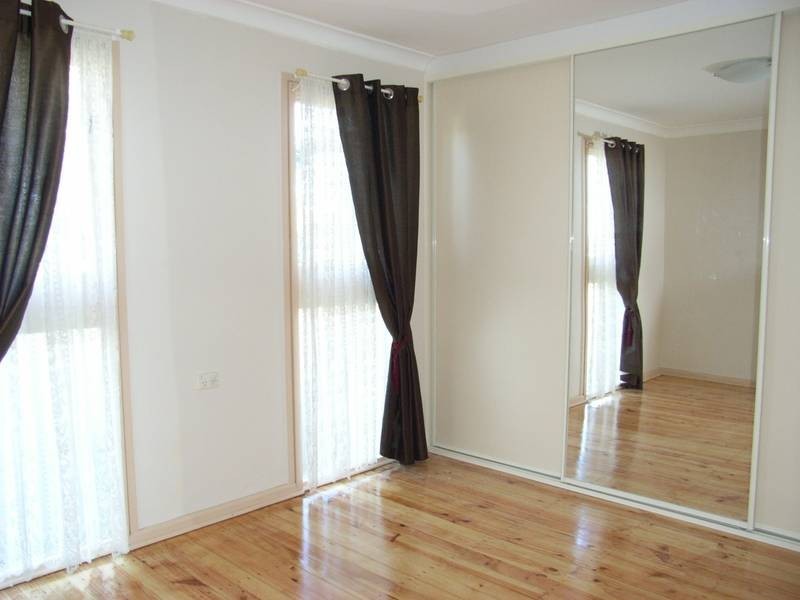 8 Crawley St, Hebersham NSW 2770