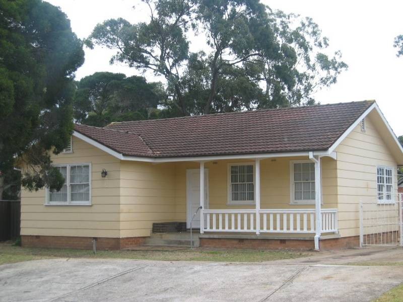 37 Pitcairn Street, Lethbridge Pa, Lethbridge Park NSW 2770