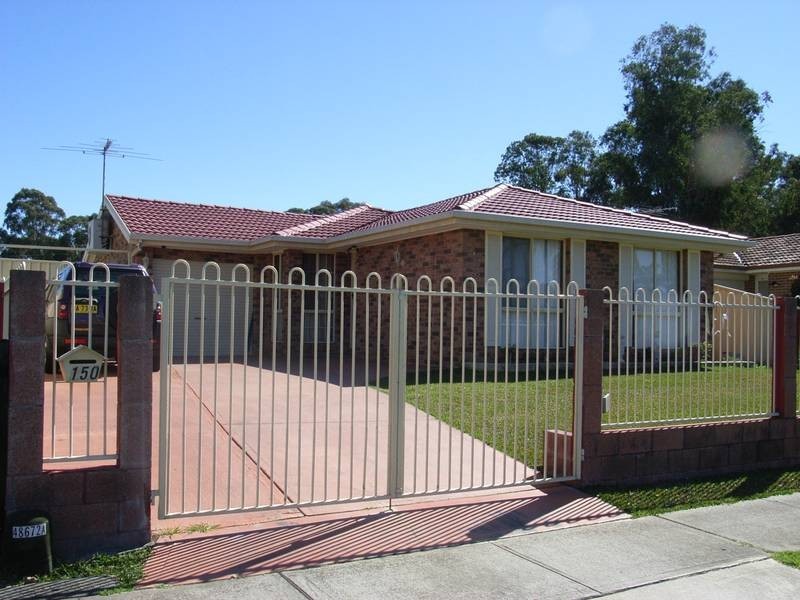 150 Southee Circ, Oakhurst NSW 2761