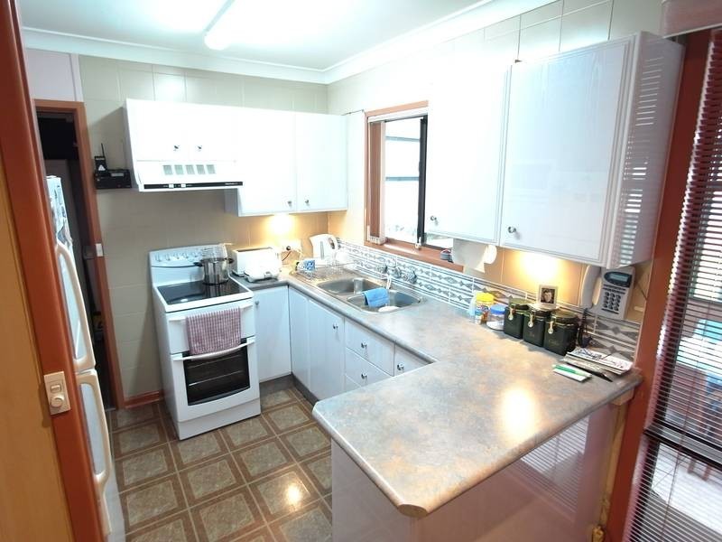 Lethbridge Park NSW 2770