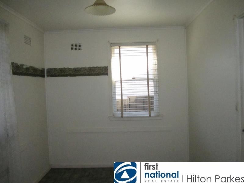 14 Moresby Cres, Whalan NSW 2770