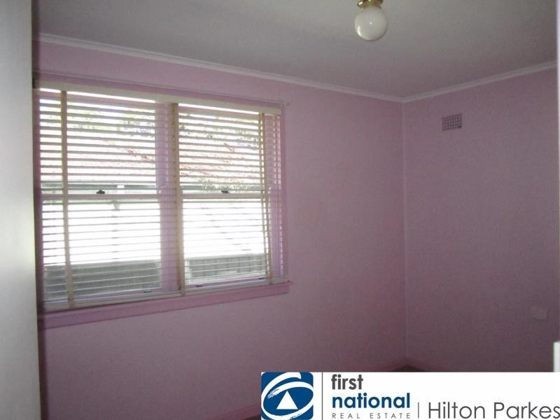 14 Moresby Cres, Whalan NSW 2770