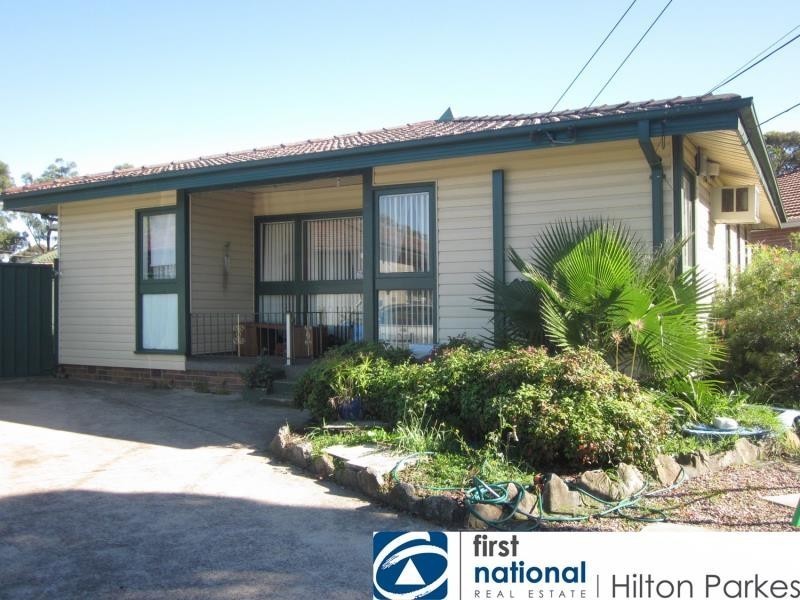 20 Mariana Crescent, Lethbridge Park NSW 2770