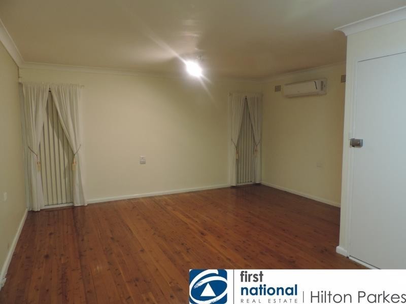 20 Mariana Crescent, Lethbridge Park NSW 2770