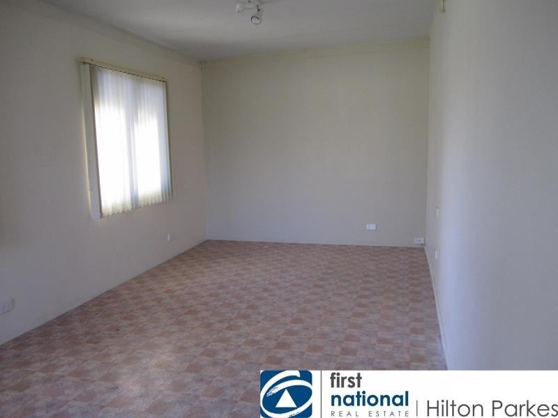 20 Mariana Crescent, Lethbridge Park NSW 2770