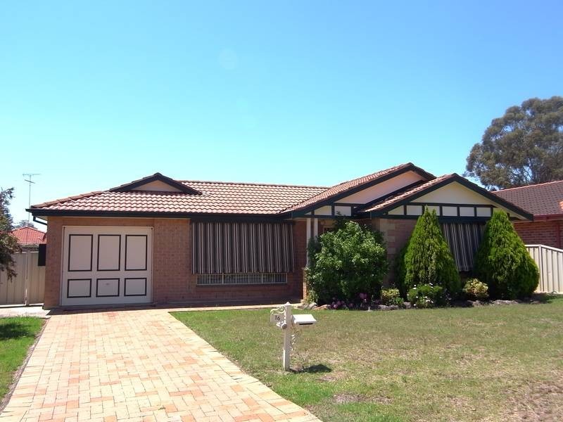 16 Osmond Court, Hassall Grove NSW 2761