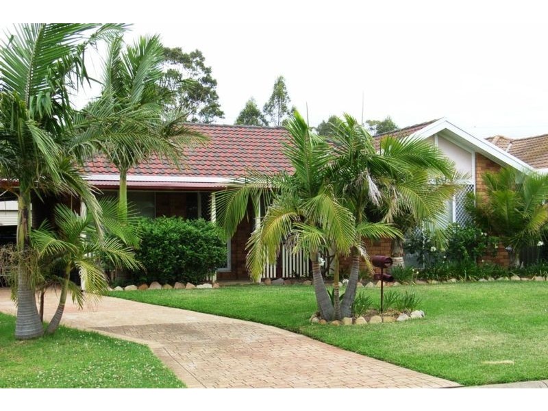 76 Woodley Crescent, Glendenning NSW 2761