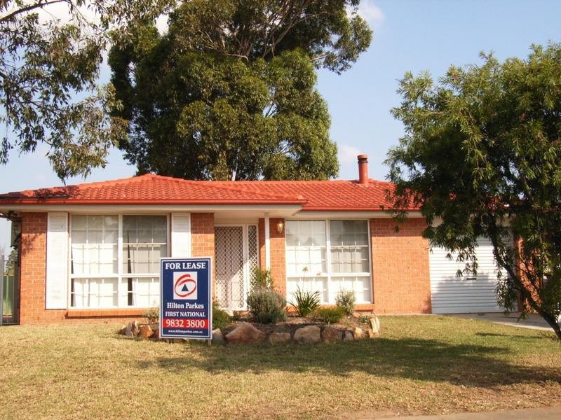 19 Wraysbury Place, Oakhurst NSW 2761