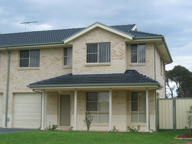 23 Shaughnessy St, Oakhurst NSW 2761