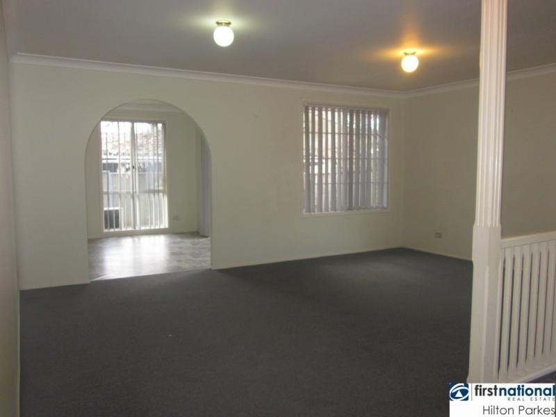 13 Alpin Grove, Oakhurst NSW 2761