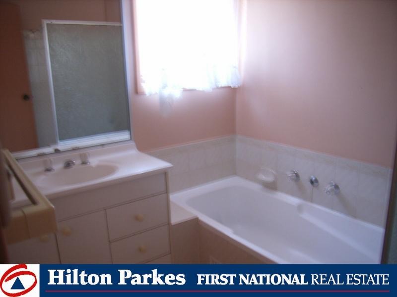 34 Climus Street, Hassall Grove NSW 2761