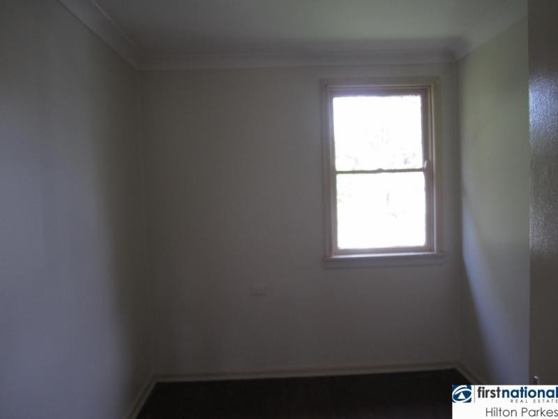 19 Leyte Avenue, Lethbridge Park NSW 2770