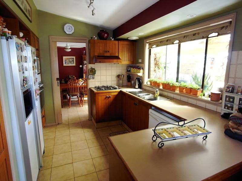 12 Carpenter Place, Minchinbury NSW 2770