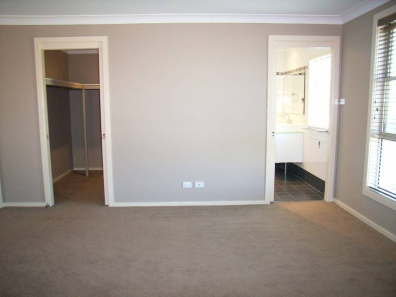 Oakhurst NSW 2761