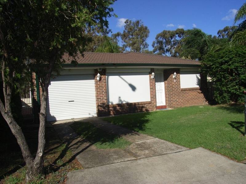 29 Kester Crescent, Oakhurst NSW 2761