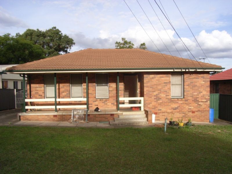 3 Lemaire Street, Lethbridge Park NSW 2770