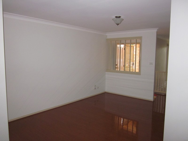 8 Yatay Place, Plumpton NSW 2761
