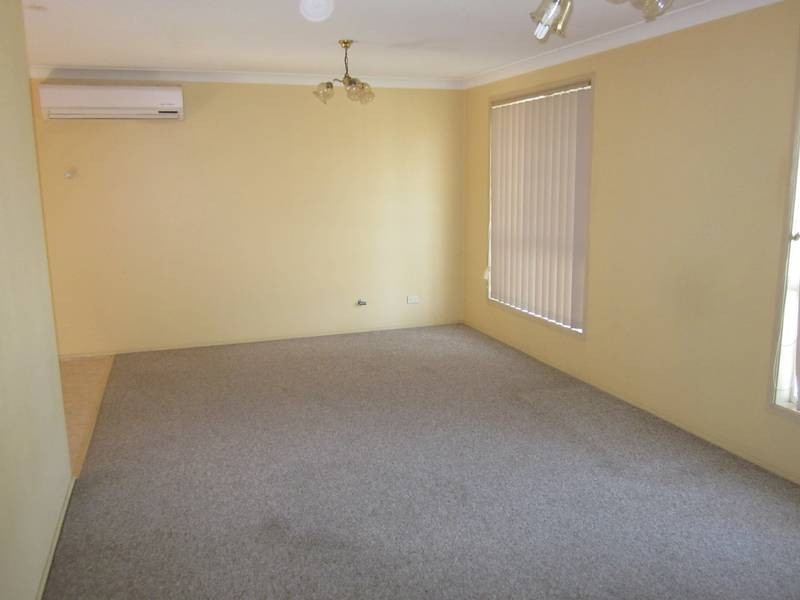1 Newby Place, Oakhurst NSW 2761