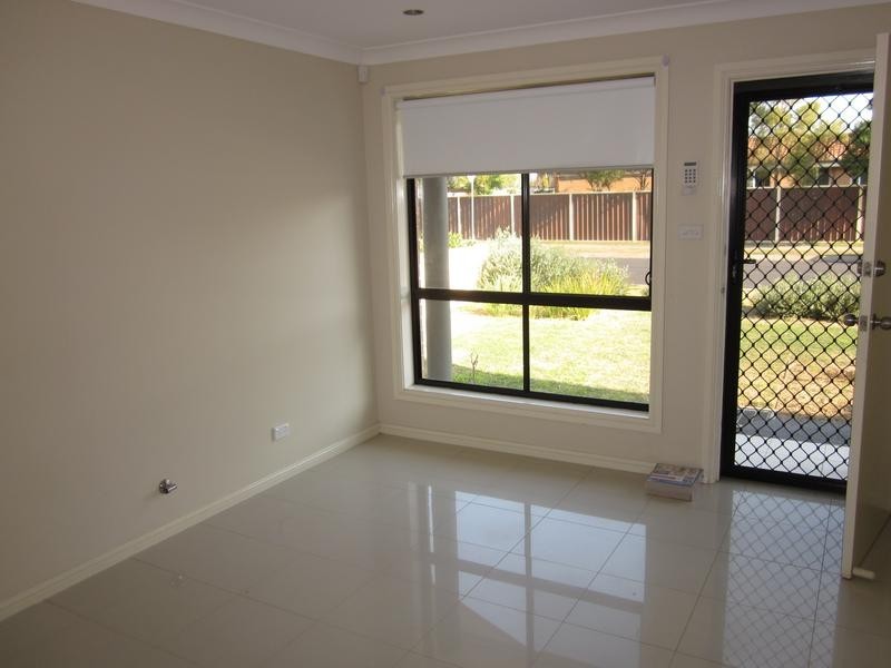 1/1 Perrin Avenue, Plumpton NSW 2761