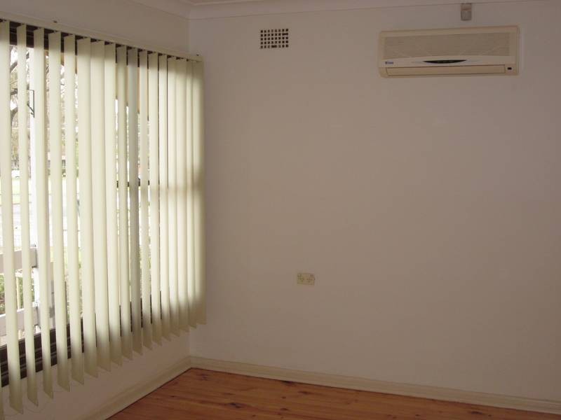 4 Aycliffe Avenue, Hebersham NSW 2770