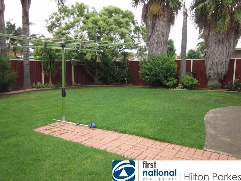 13 Halsley Street, Hassall Grove NSW 2761