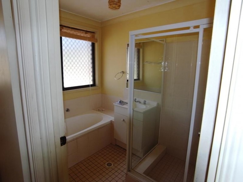 15 Romley Crescent, Oakhurst NSW 2761