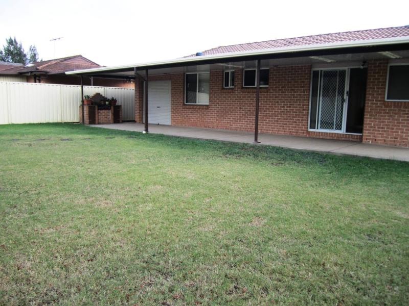 34 Colebee Crescent, Hassall Grove NSW 2761