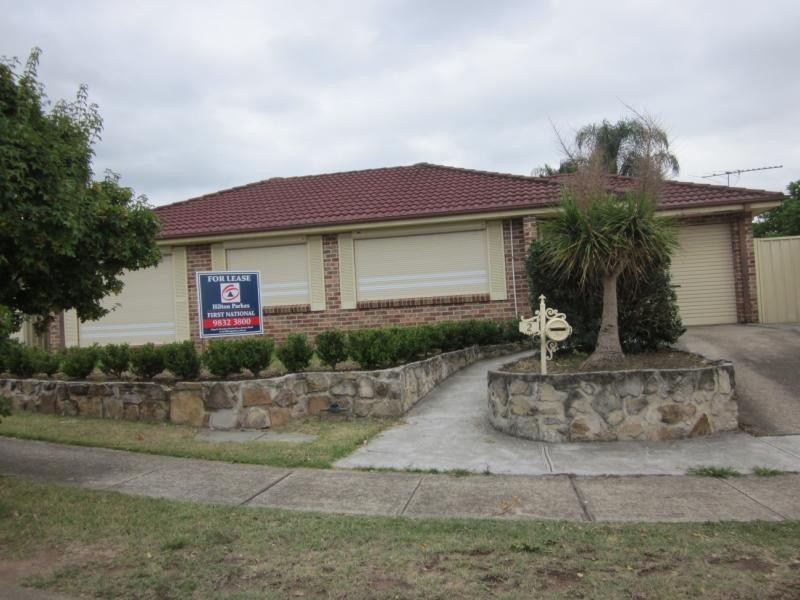 2 Westcott Place, Oakhurst NSW 2761