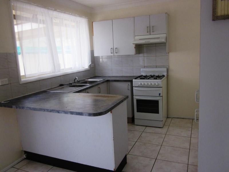 2 Westcott Place, Oakhurst NSW 2761