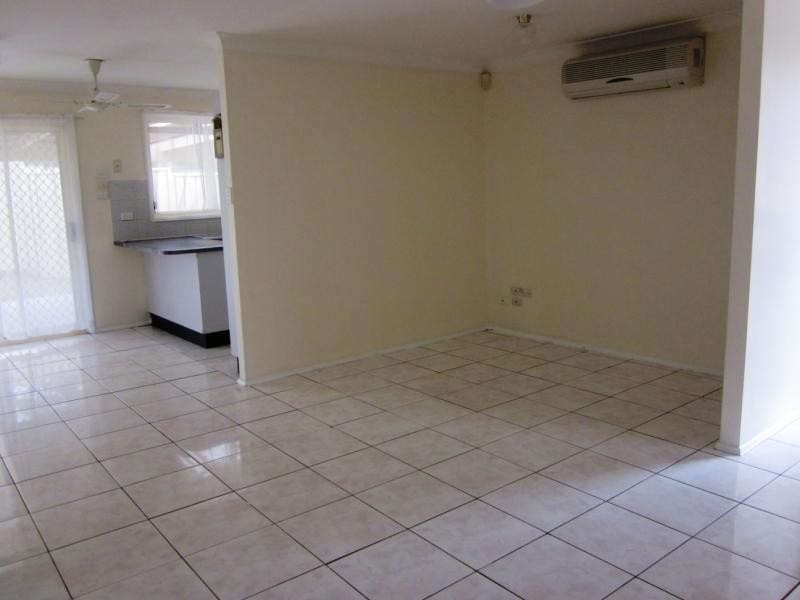 2 Westcott Place, Oakhurst NSW 2761