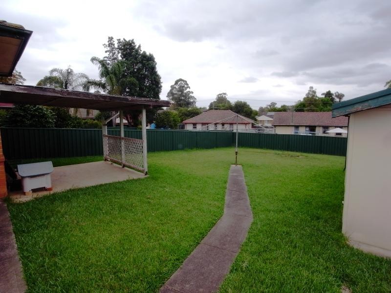 34 Ellengowan Crescent, Whalan NSW 2770