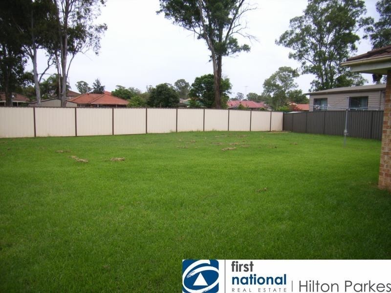 31 Brierley Cres, Plumpton NSW 2761