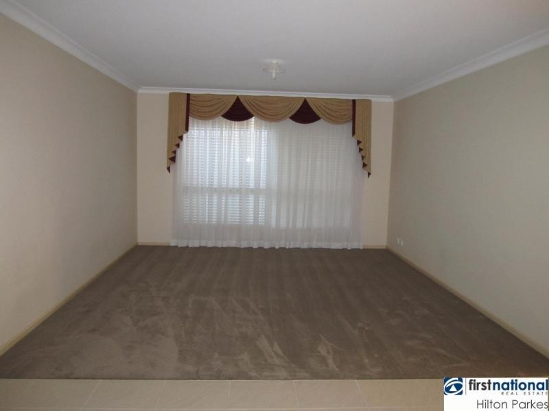 30 Lilydale Drive, Woodcroft NSW 2767