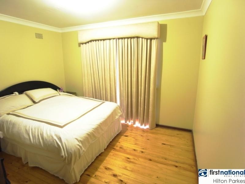 8 Van Dieman Avenue, Willmot NSW 2770