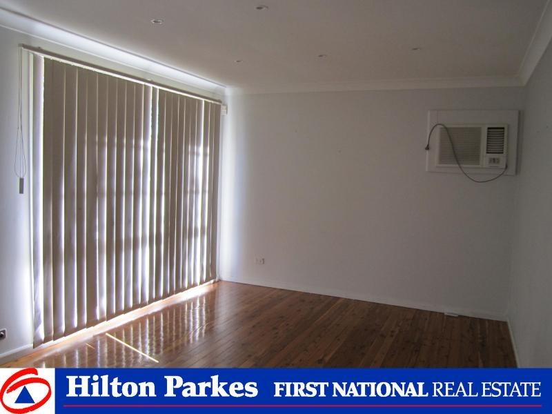 43 Eloura Street, Dharruk NSW 2770
