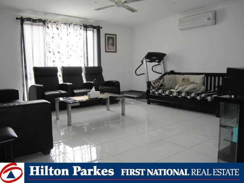 9 Lakewood Drive, Woodcroft NSW 2767